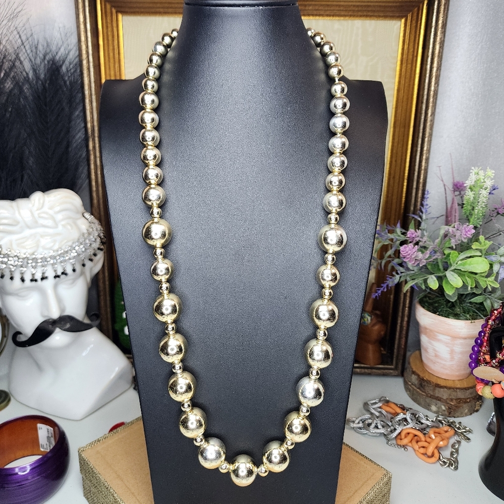 Vtg Graduated Gold Tone Bead Necklace
